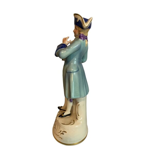 Vintage Le Beau 5040B Porcelain Colonial Gentleman Figurine Hand Painted - Picture 3 of 7